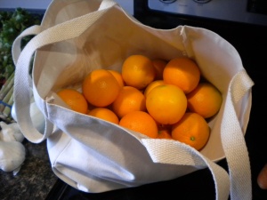 I split a 40 lb box of navel oranges with my sister. These are sooo good!